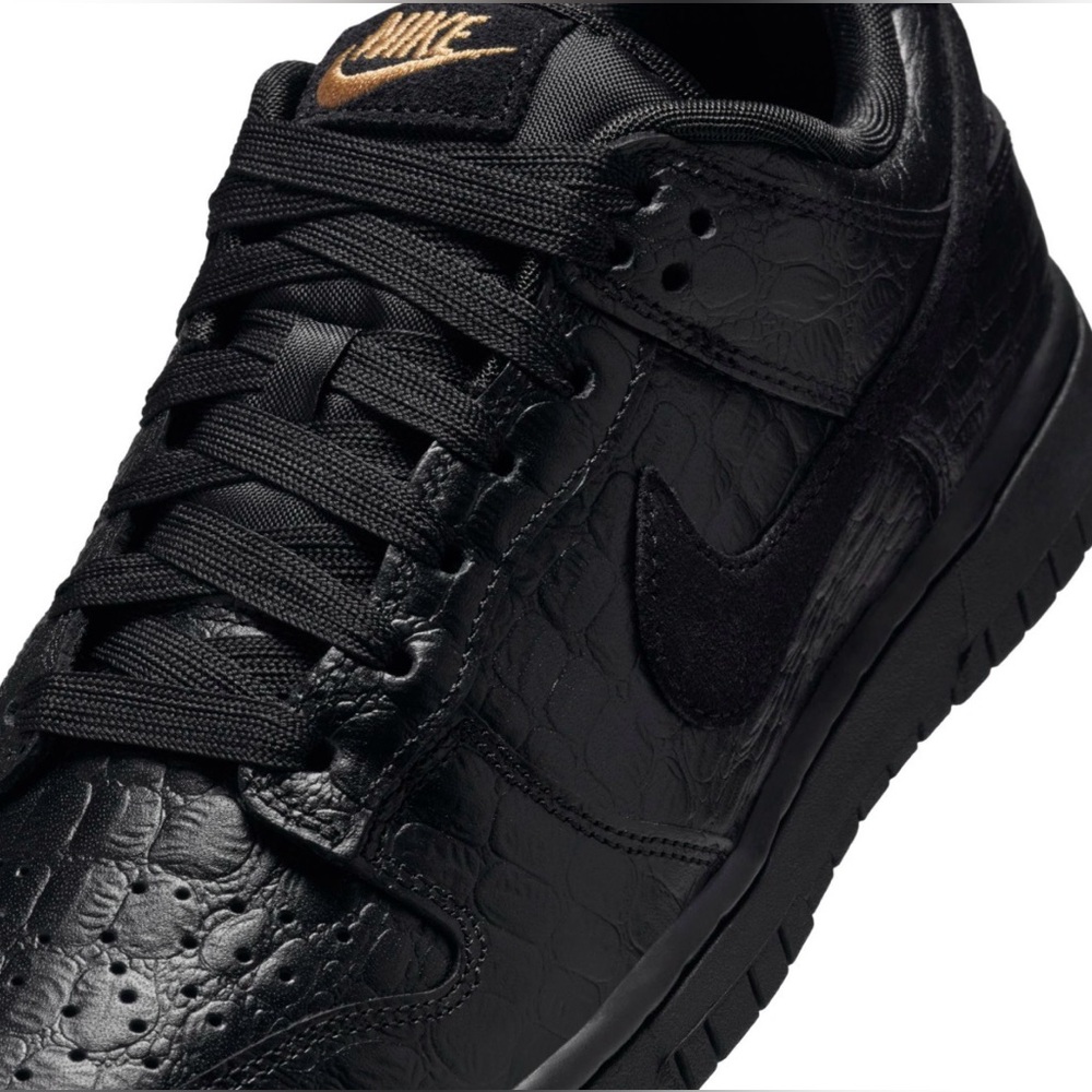 Nike Dunk Low SS Sneakers Black Croc/Metallic Gold HV4388-001 Women’s 7.5 BNIB - Picture 16 of 16